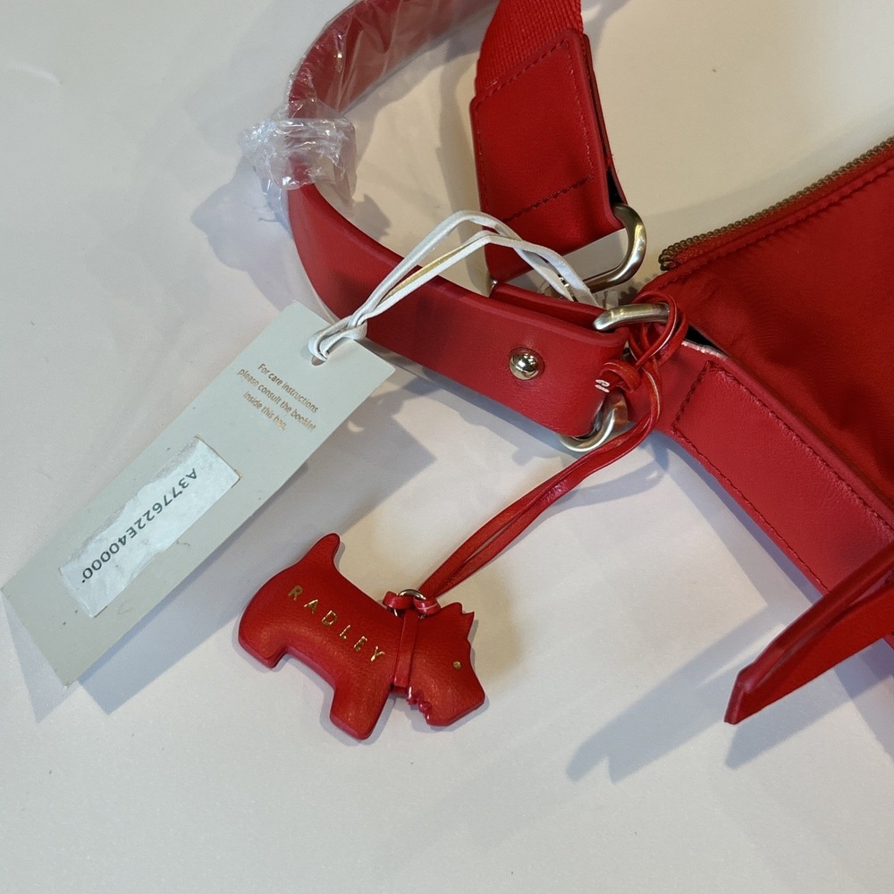 Radley London‎ Large Compartment Crossbody Bag RED Flaw - Picture 16 of 16